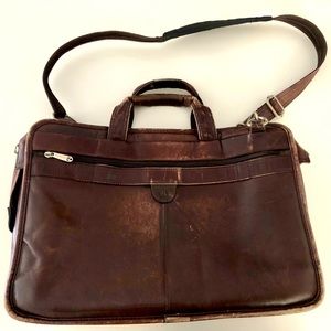 Men’s Brown Leather Messenger Bag